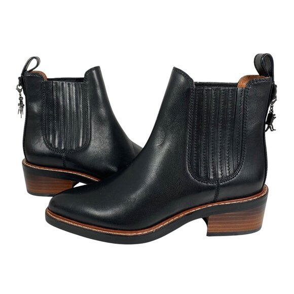 COACH Bowery Chelsea Black Leather Boots Rex Charm Bootie Womens SZ 5 Flaw #1 - Picture 1 of 11